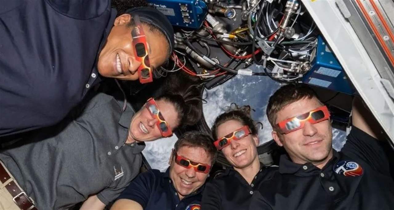 هل يتخذ رواد الفضاء إحتياطات إضافية أثناء كسوف الشمس؟