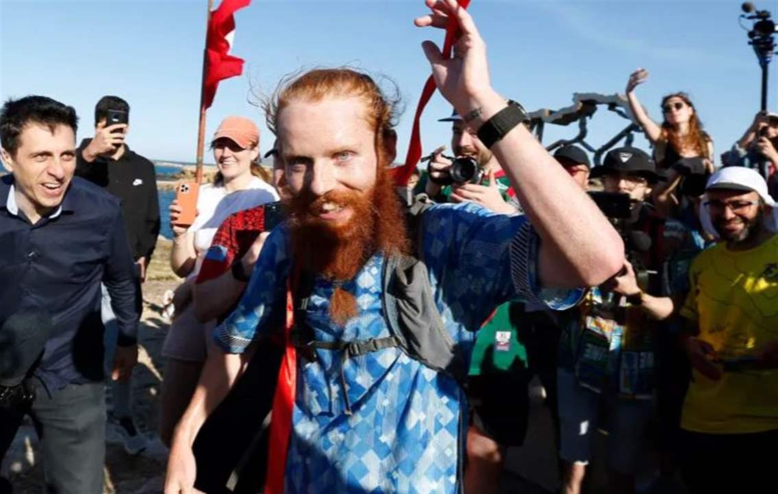 عبر قارة بأكملها خلال 352 يوماً ركضاً!