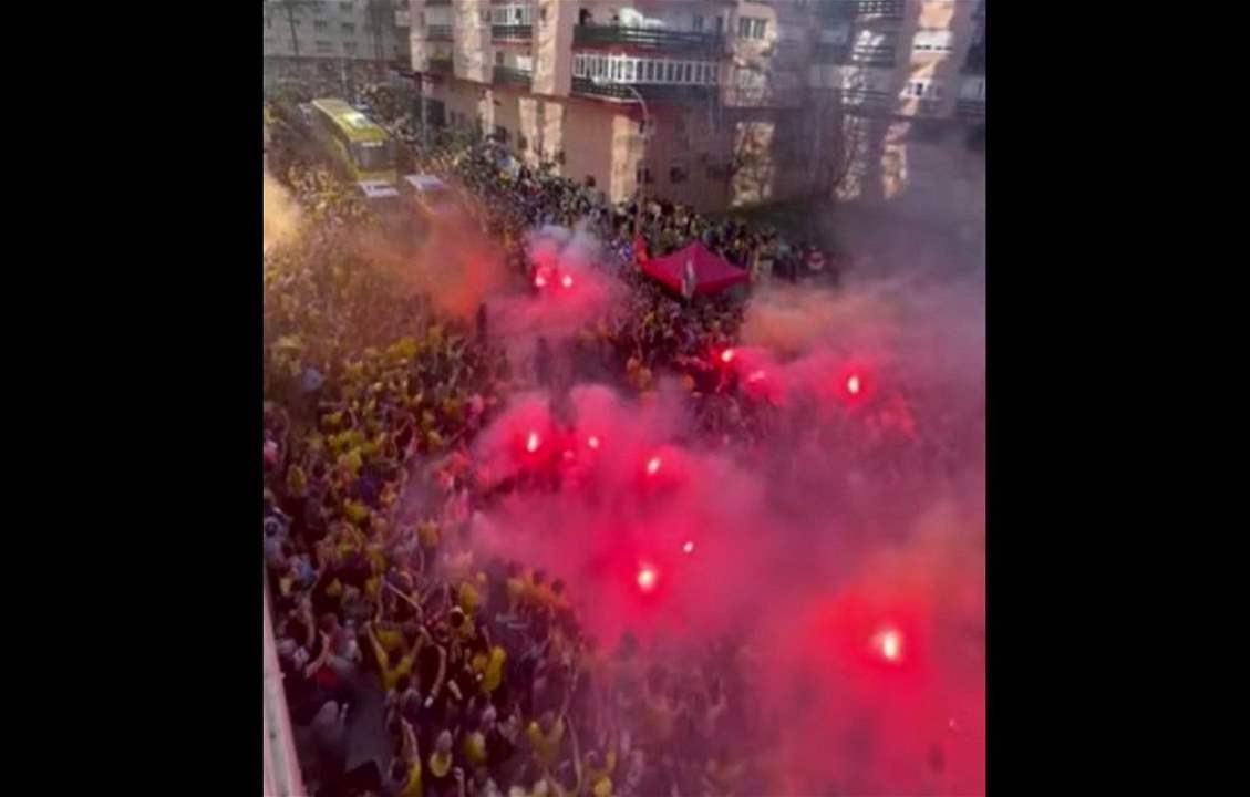 فيديو - جمهور قادش مُستقبلاً برشلونة في مشهد غير مألوف