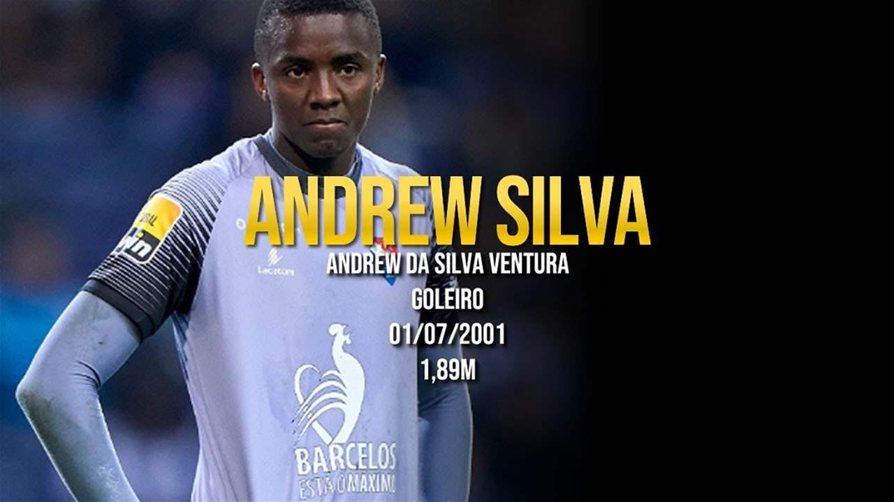 فيديو - انهيار حارس المرمى باكياً .. والسبب قاسي