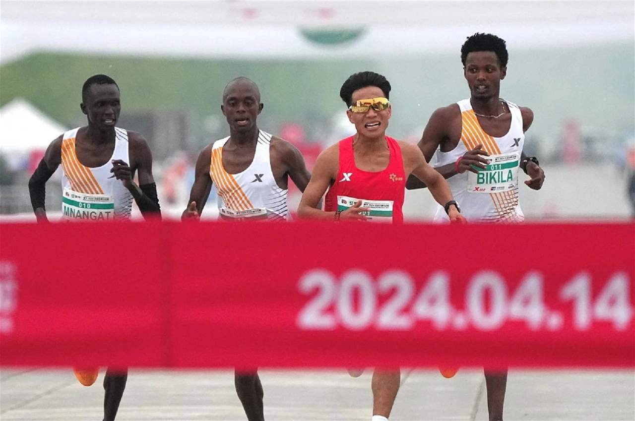 تجريد 4 من ميدالياتهم .. سمحوا لمنافسهم بتجاوزهم للفوز 