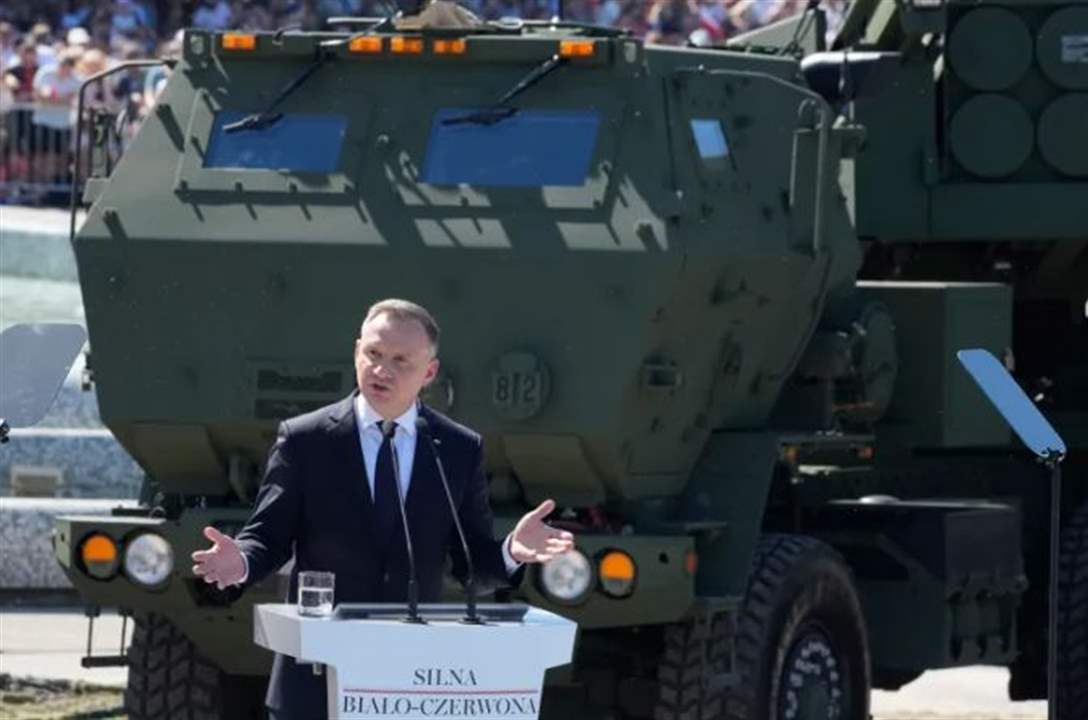 بولندا تفتح الباب لنشر أسلحة نووية على أراضيها.. وروسيا تردّ