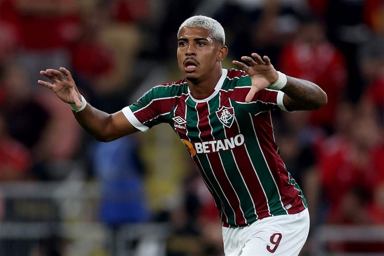 نادي برازيلي يوقف 4 لاعبين لأسباب نسائية فما هي؟