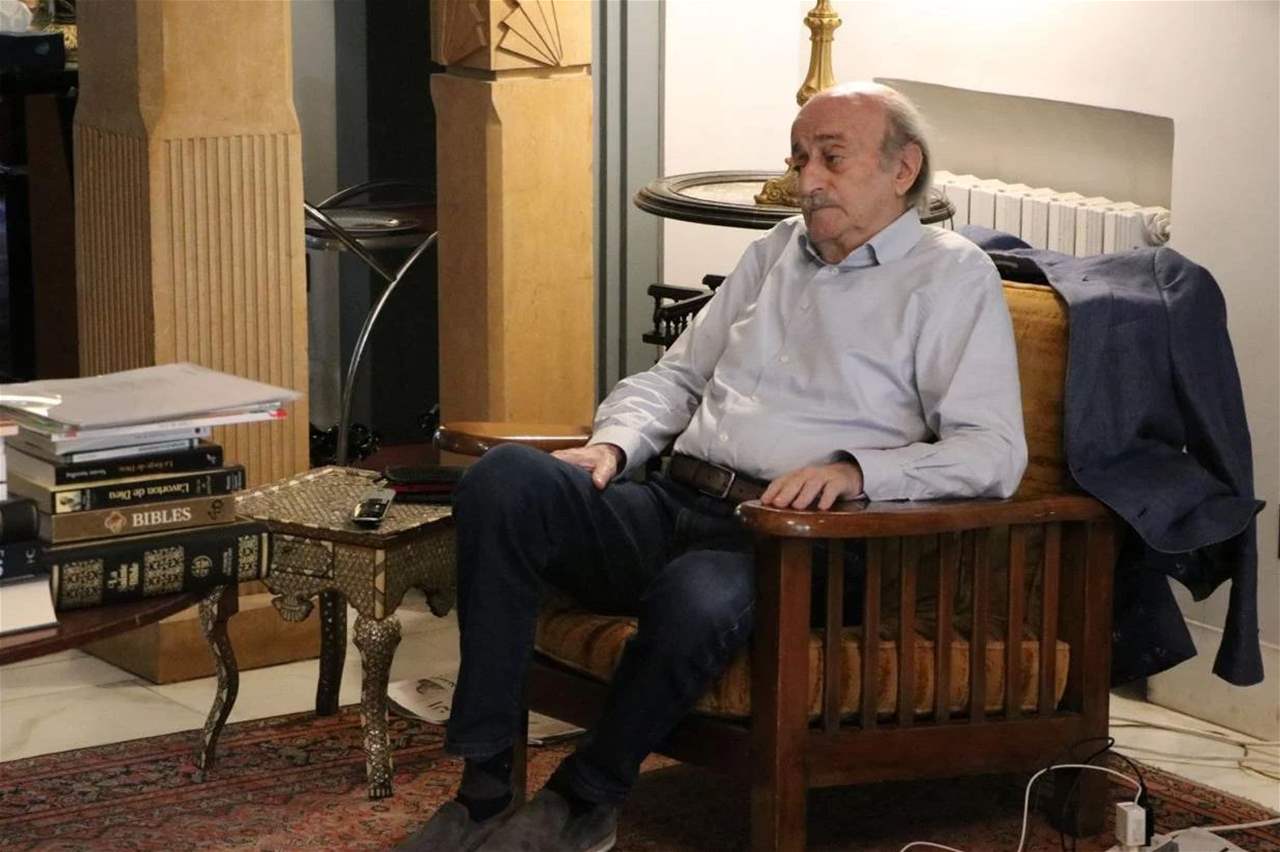 بالصورة - وفد من حزب الله في كليمنصو.. من ضمّ وبماذا تمّ التباحث؟