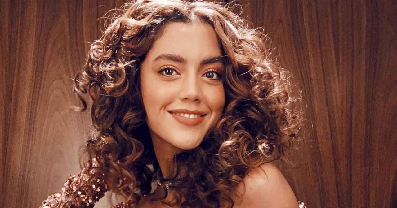 إطلالة ستيفاني عطالله تعرضها للانتقاد