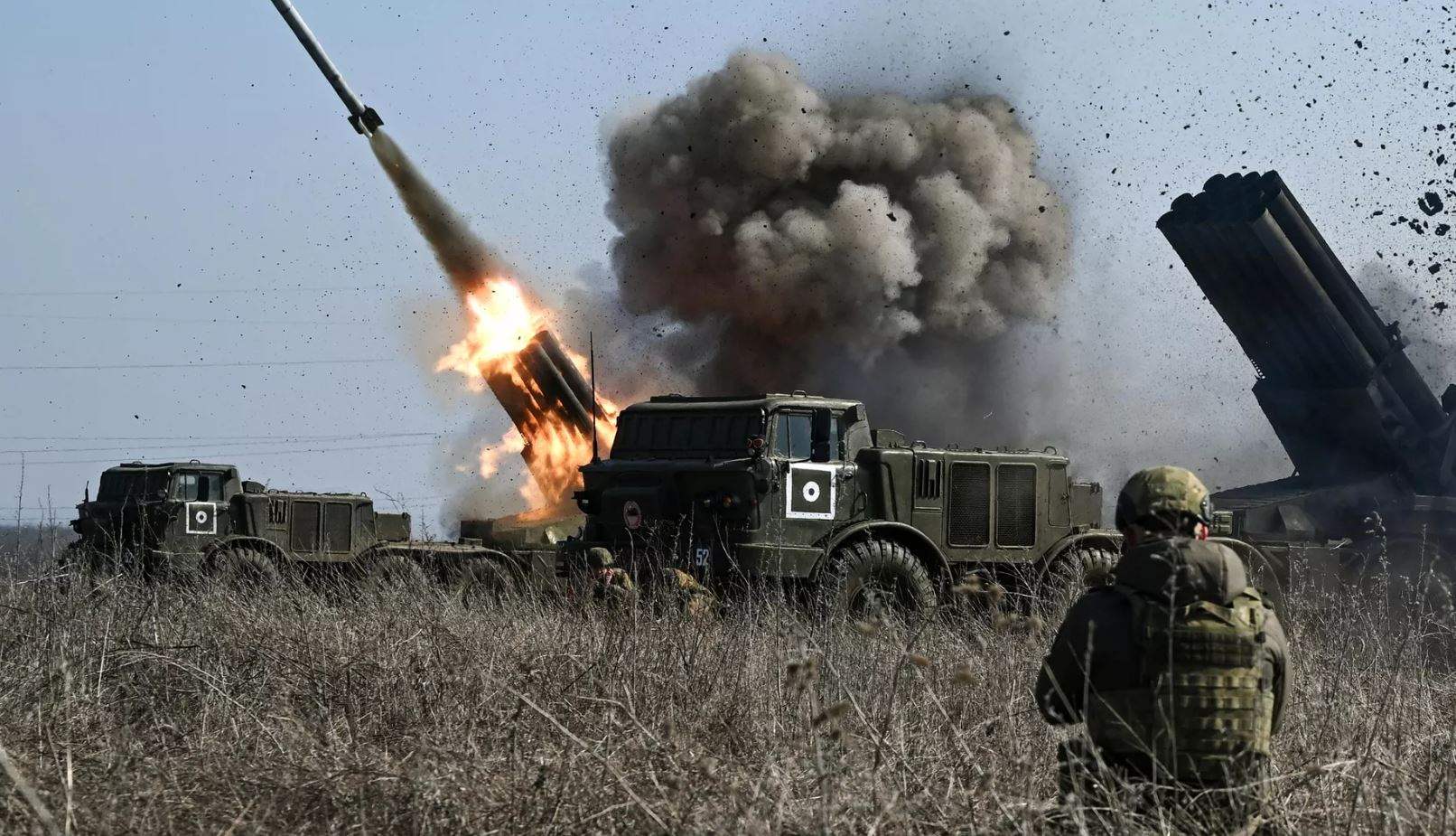 القوات الروسية تسقط &quot;عدداً هائلاً&quot; من الصواريخ والمسيرات الأوكرانية