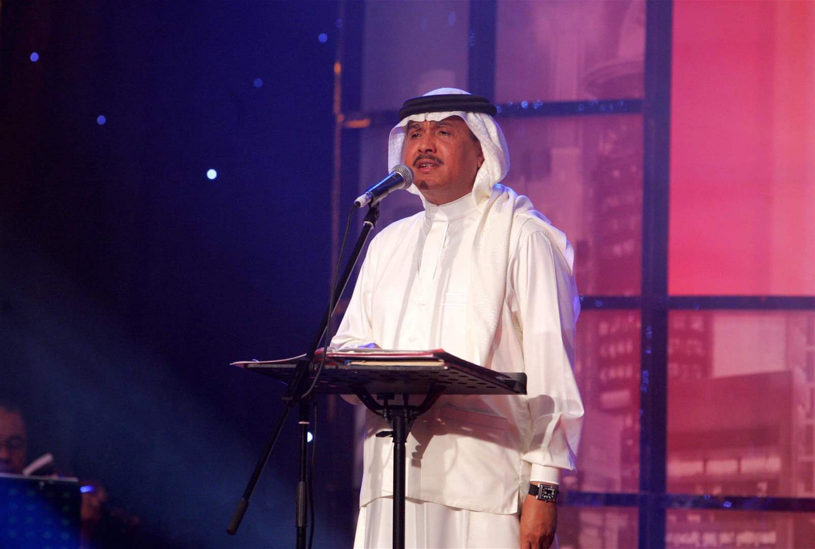 خبر حزين.. "فنان العرب" محمد عبده يعلن إصابته بالسرطان! 