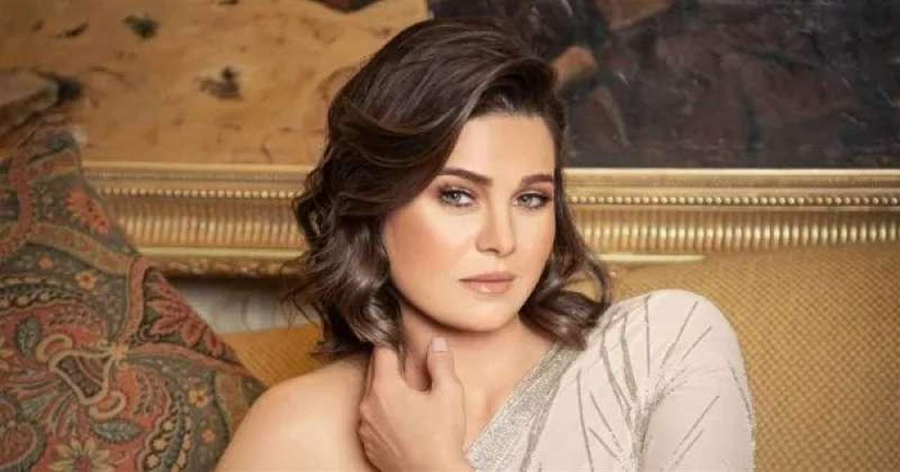 يسرا اللوزي تُفجع بوفاة والدتها