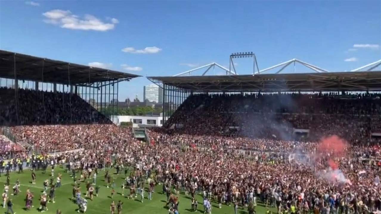 فيديو - احتفالات مجنونة بعودة "النادي الثوري" الى البوندسليغا