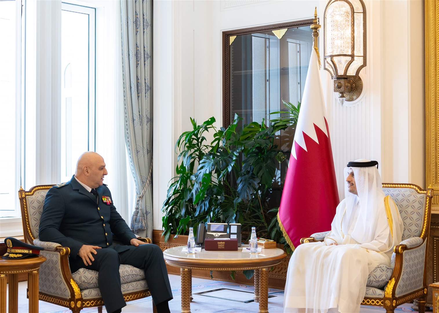 رئيس مجلس الوزراء القطري استقبل العماد جوزيف عون وهذا ما تم بحثه 