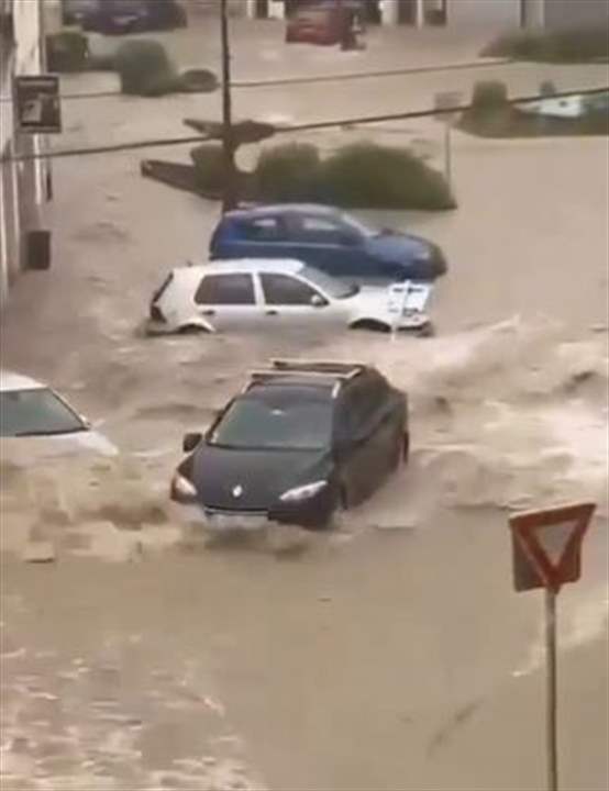  "لم يشهد لها مثيل منذ قرن"... بالفيديو - فيضانات في ألمانيا والشوارع تتحول أنهارا"