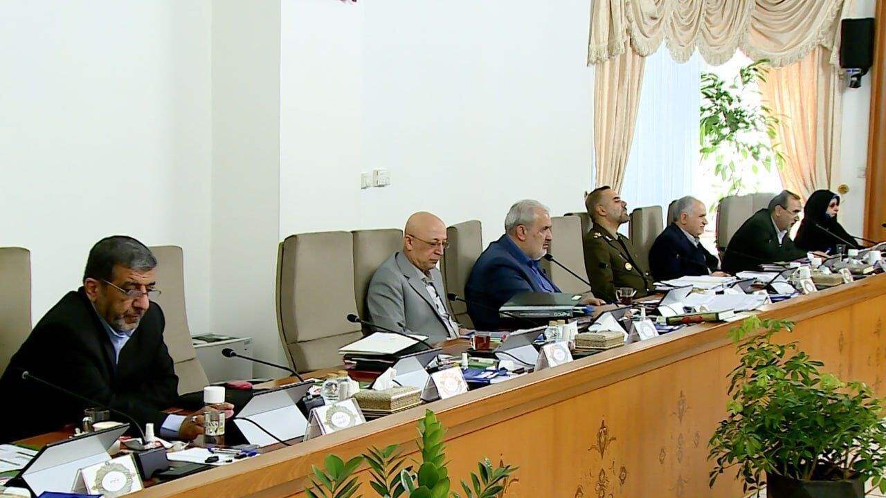 الحكومة الإيرانية نعت رئيسي ومرافقيه : مسار رئيسي سيستمر ولن يكون هناك أدنى خلل في إدارة البلاد