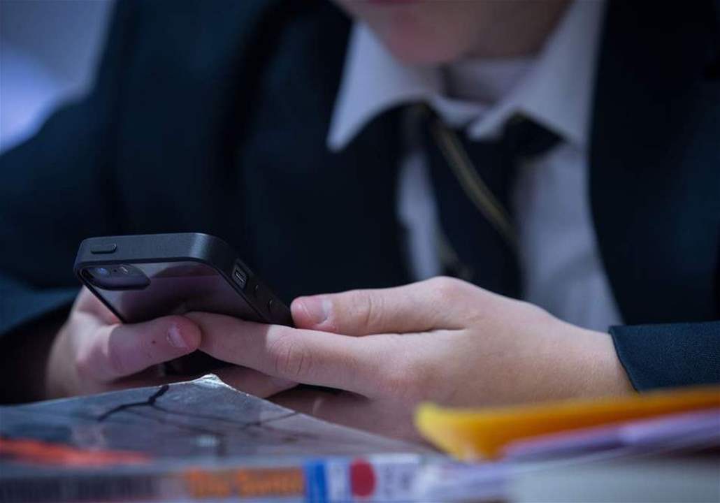 بالصورة - على خلفية إبتزاز سيدة.. الإدّعاء على مدير إقليمي سابق لأحد المصارف وشريك له في أمن الدولة