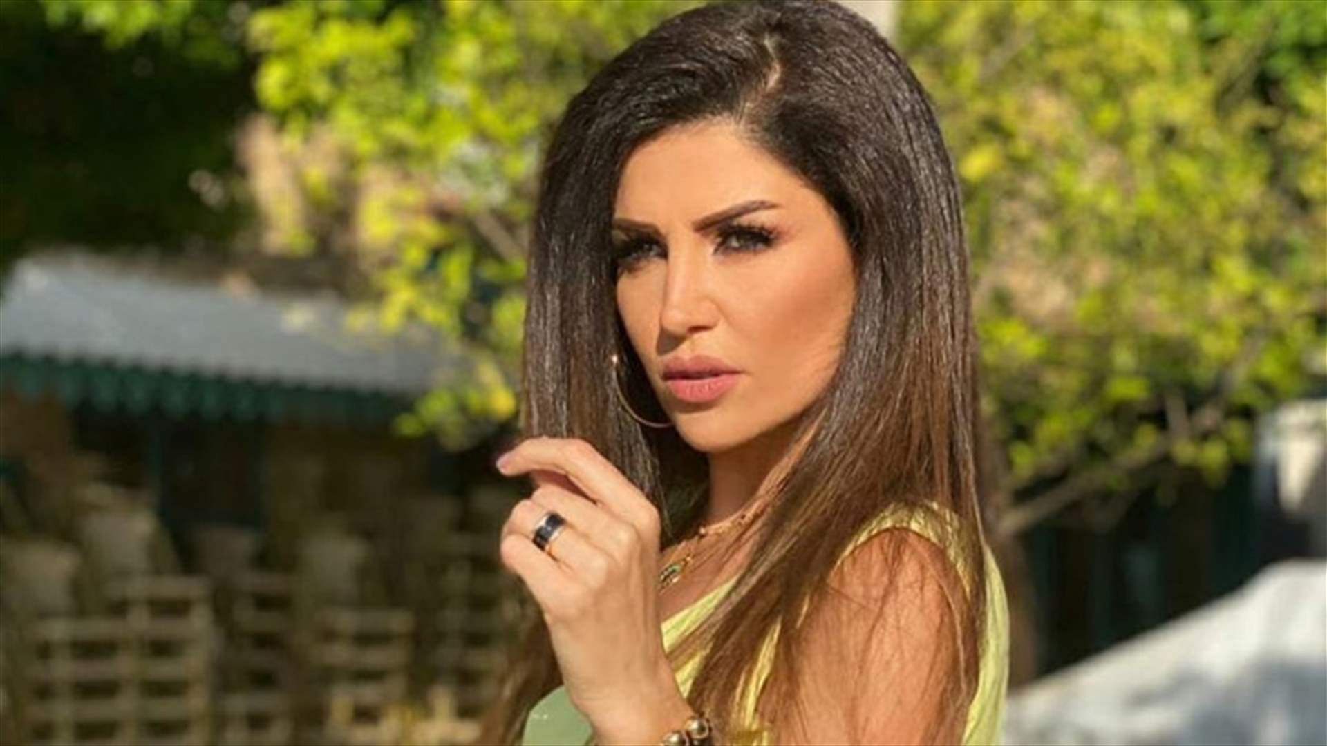 وفاة والد رانيا عيسى وهي تنعيه بتأثر