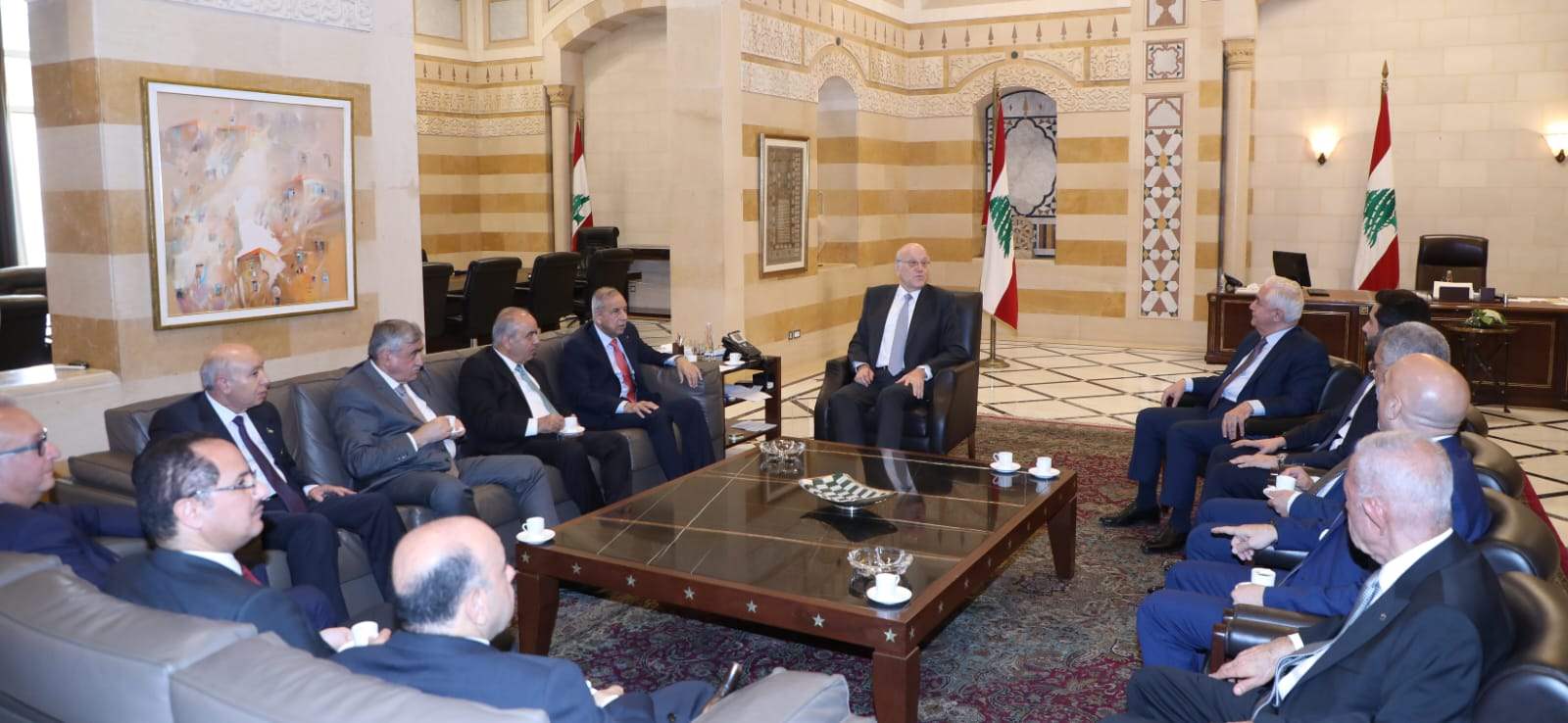 اتصال هاتفي بين ميقاتي ورئيس وزراء إسبانيا... ماذا في تفاصيله؟