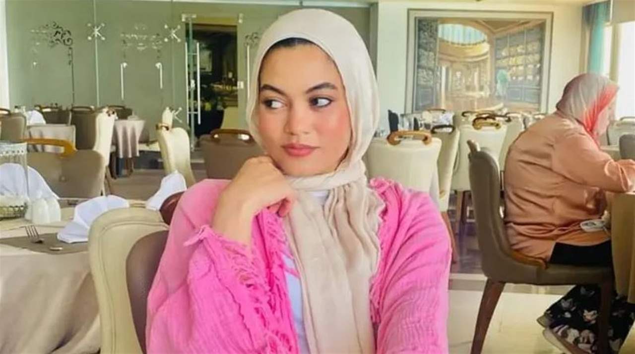 "كرش" مديرها ورّطها.. موظفة مصرية تشعل مواقع التواصل