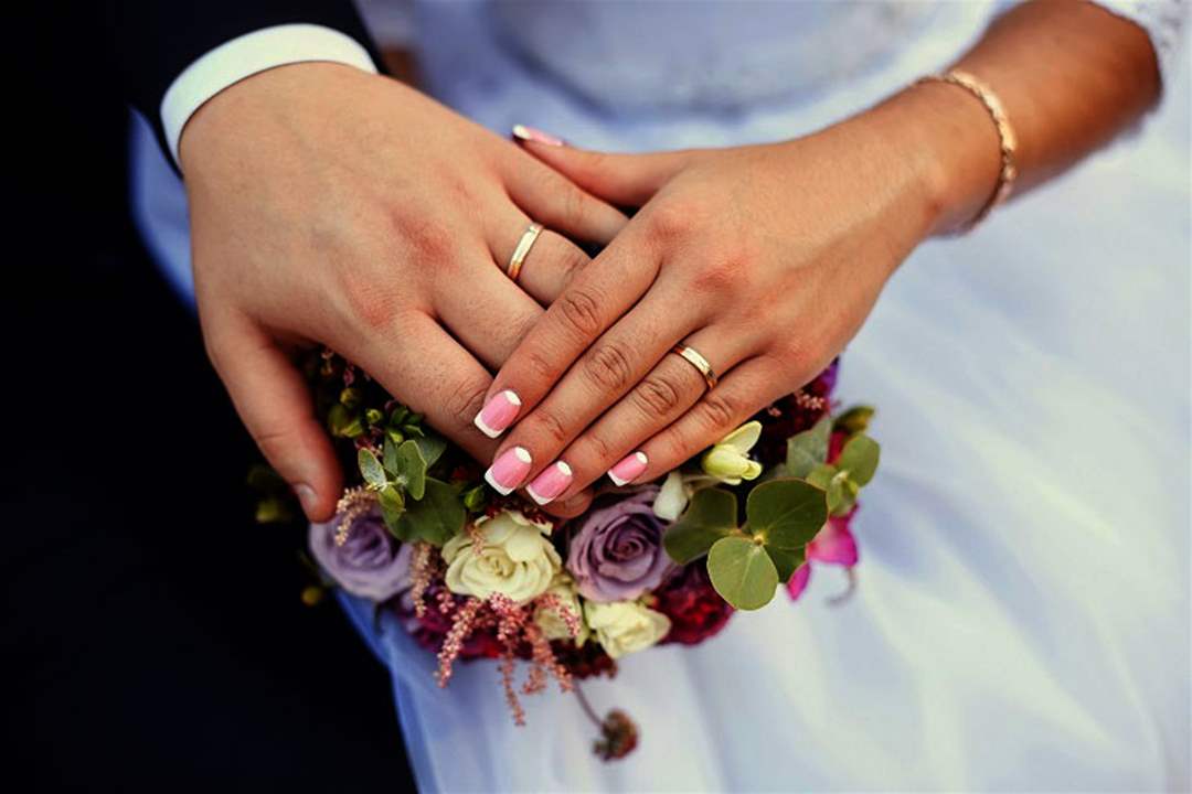 نجم "كسر عضم" يحتفل بزفافه من فنانة شهيرة