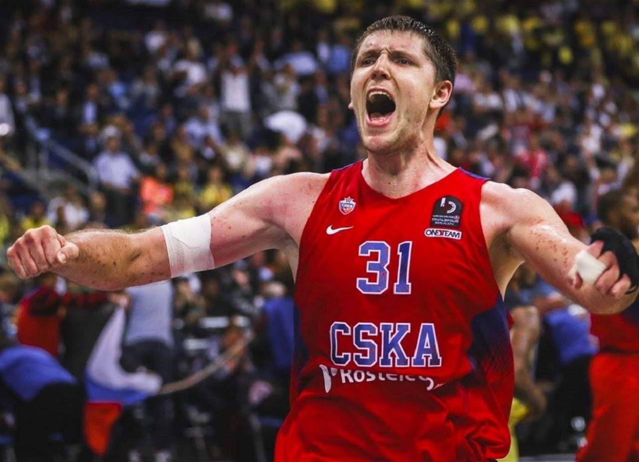 لسبب مجهول .. وفاة نجم كرة السلة عن 45 عاماً