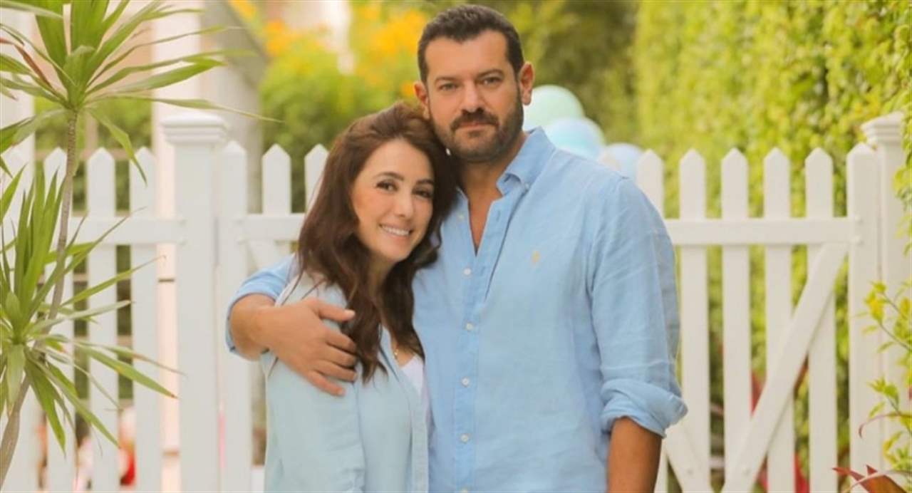 عمرو يوسف يتحدث لأول مرة عن مرض زوجته كندة علوش 