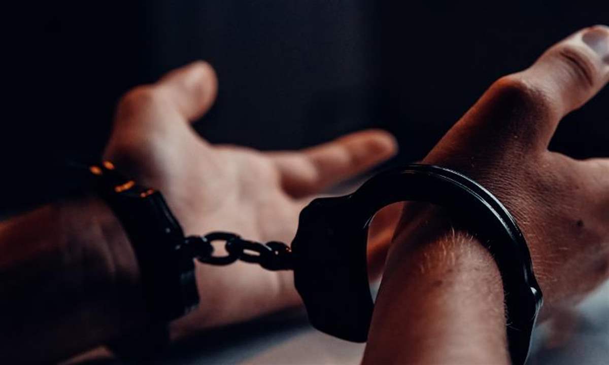 الرأس المدبّر لإحدى أخطر عصابات السرقة بقبضة المعلومات! 