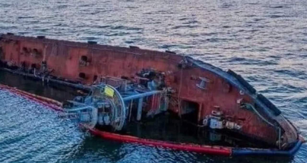 السفينة "المقلوبة".. إنقاذ 9 من الطاقم والعثور على جثة