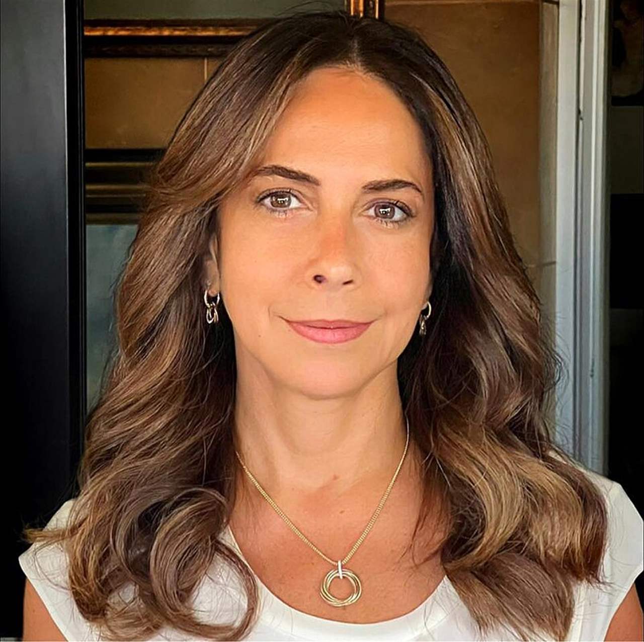 زينة عكر واحدة من مؤسسي "نابو".. من أوائل المطالبات بحقوق العسكر