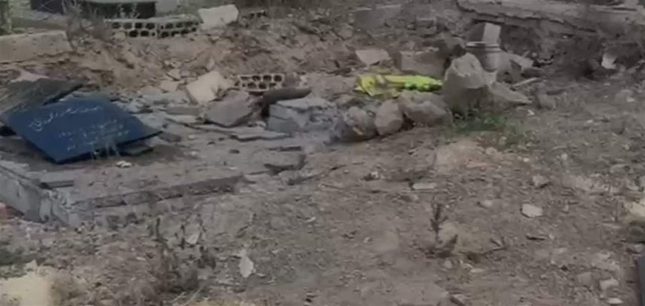 بالفيديو - "الجبانة" التي أُستهدفتها غارة صباح اليوم في ميس الجبل