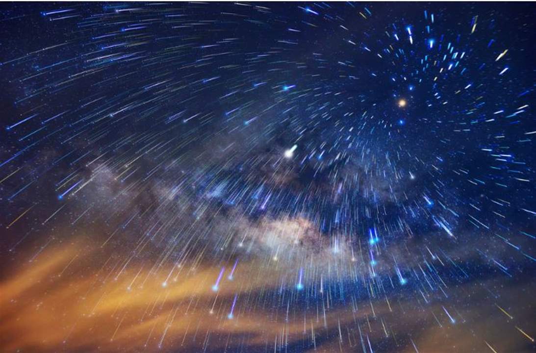 "زخة شهب البرشاويات"... ظاهرة فلكية تبهر الناظرين اليها اليوم وغداً ... ما هي وكيف يمكن رؤيتها؟