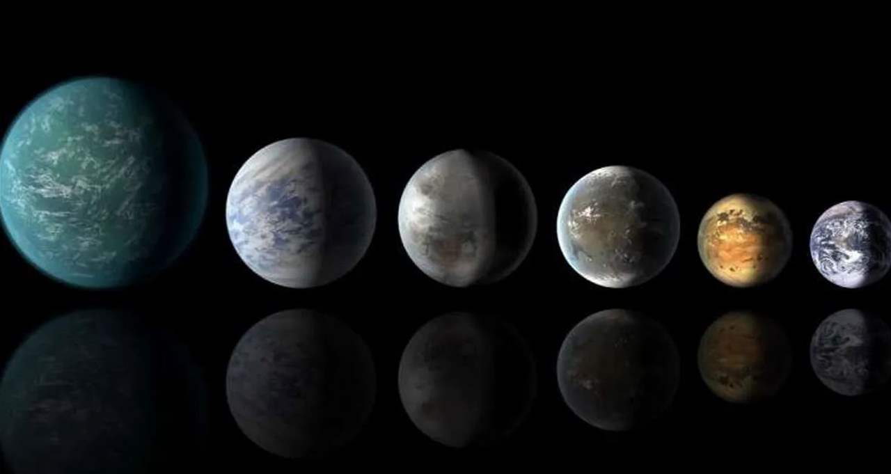 قبل شروق شمس الغد مباشرة.. شاهدوا "موكب الكواكب"