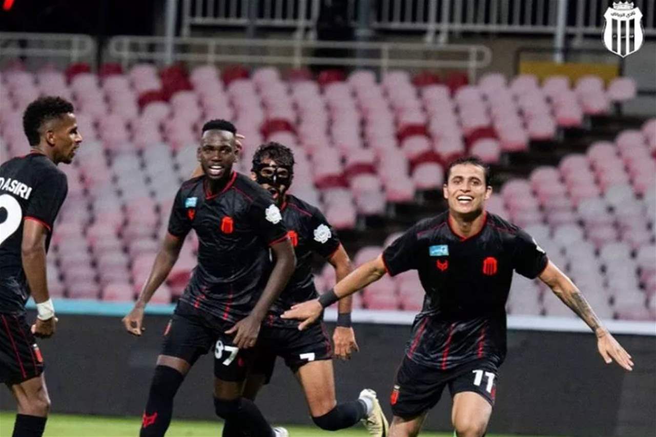 مباراة افتتاحية حضرها 670 متفرجاً فقط !!