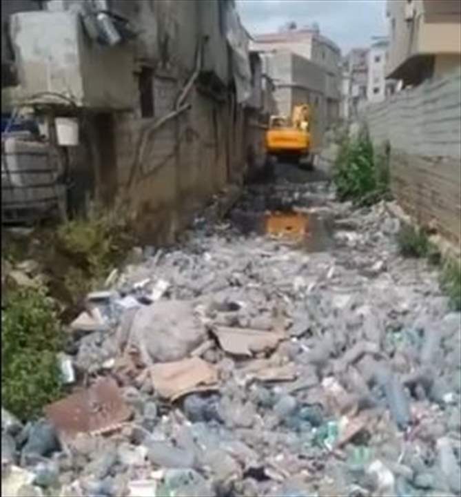 بالفيديو - تنظيف مجرى نهر الغدير تجنّباً للفيضانات... وعلي حمية يحذر 