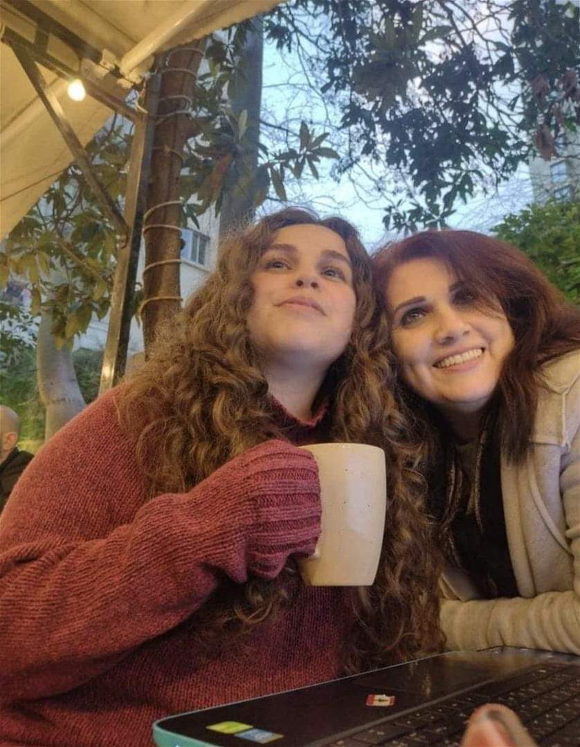 شهيدتان من بلاط قضاء مرجعيون جراء الغارة التي استهدفت عين الدلب شرق صيدا يوم امس.