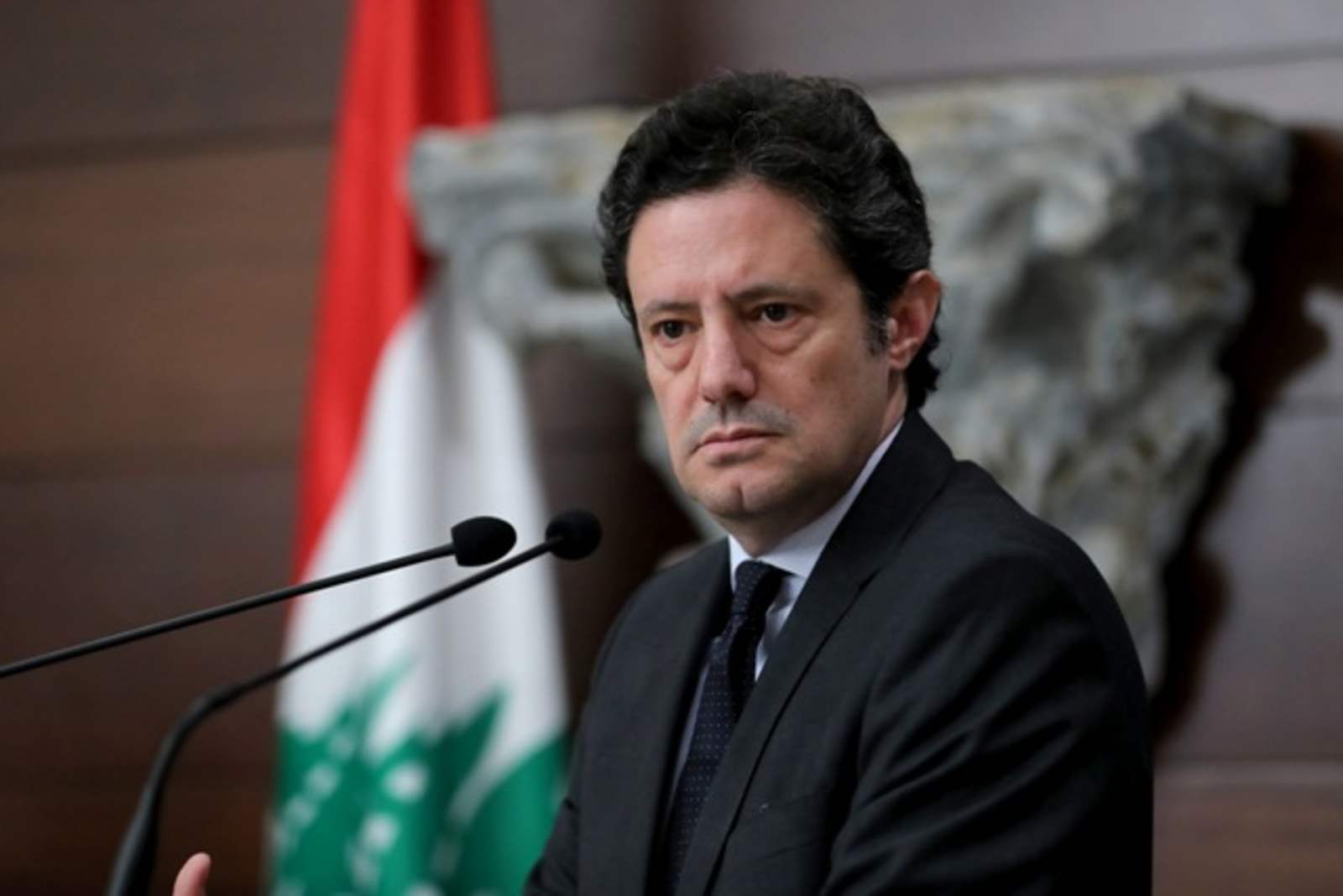 وزير الإعلام يعلن تضامنه مع داود رمال