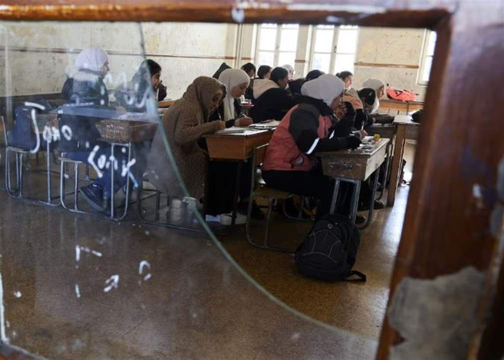 سوريا.. "تعديل وتصحيح" بالمنهج الدراسي يطال القرآن الكريم!  