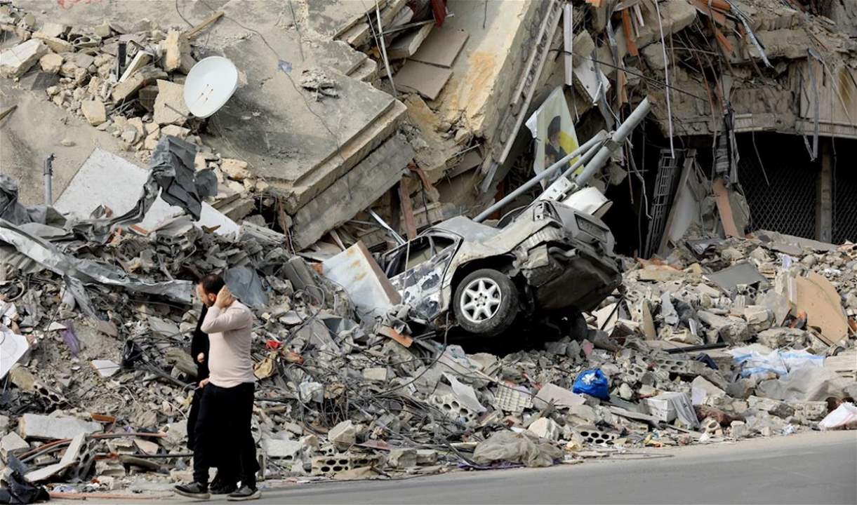  "الاخبار" | ركام الحرب خطر على الأمن والأمان