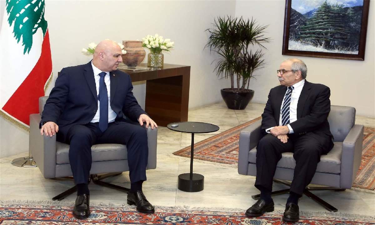  "اللواء": مواصفات التوزير.. وإجتماع غداً في بعبدا لبحث مسودة التشكيلة