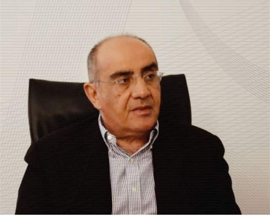 مركز &quot;LCRS politica&quot; ناقش إطلاق تجمّع سياسي بعنوان &quot;الدستور أولاً&quot;