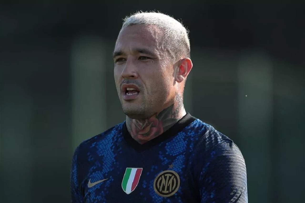 تفاصيل جديدة عن القبض على نجم انتر ميلان السابق 