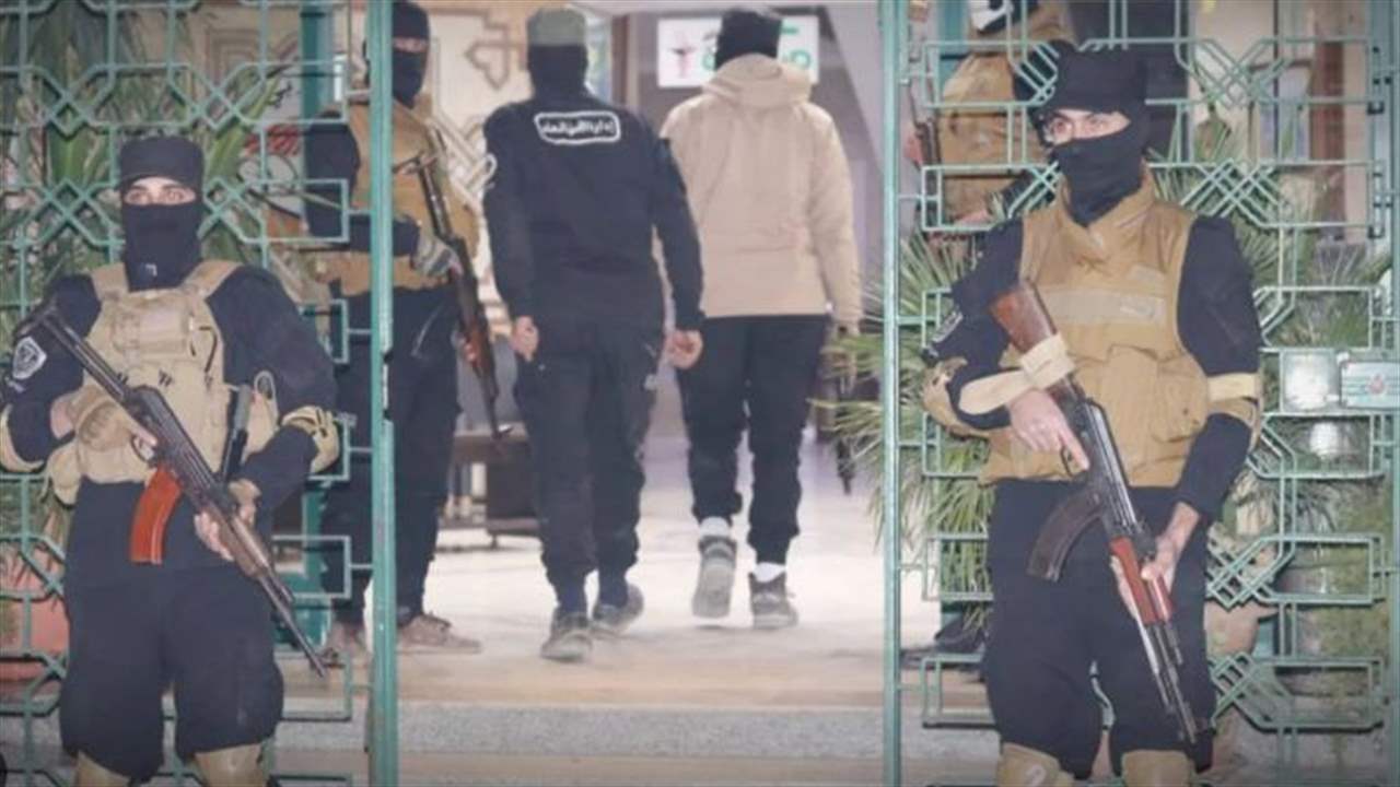 الأمن السوري يعلن اعتقال عاطف نجيب إبن خالة الأسد في اللاذقية