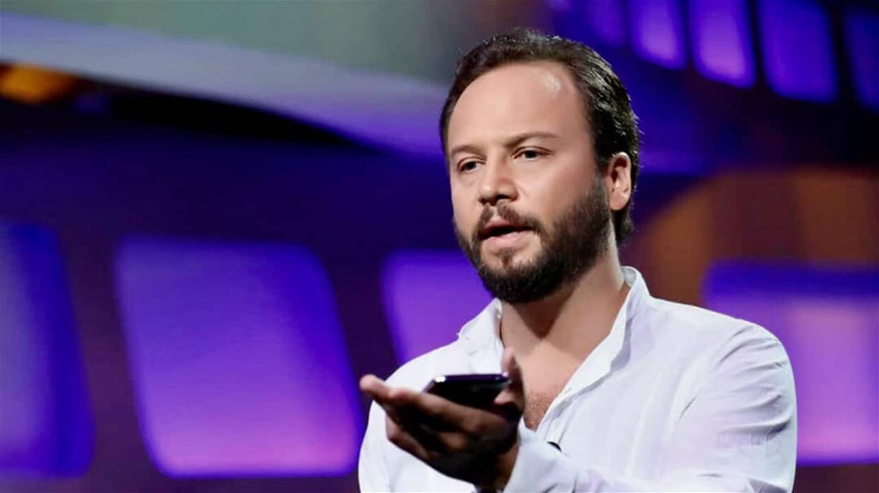 مكسيم خليل يهاجم الادارة الجديدة في سوريا بعد وفاة محمد لؤي طيارة 