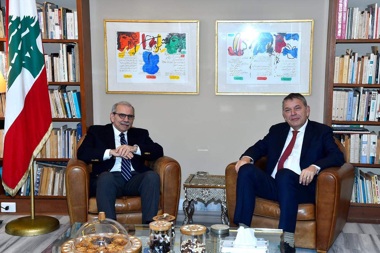 سلام يستقبل فايون ولازاريني