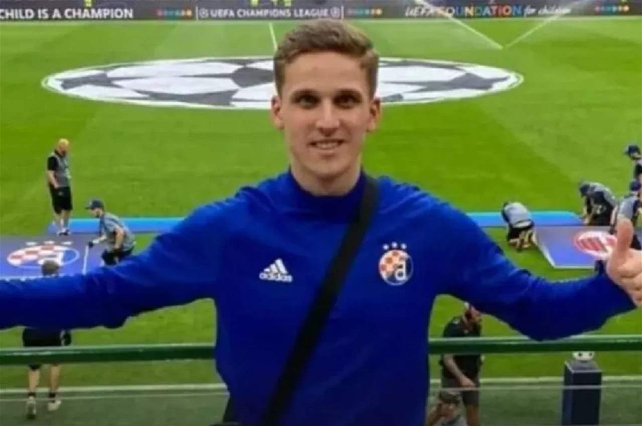 العثور على لاعب كرة قدم ميتاً في البحر 