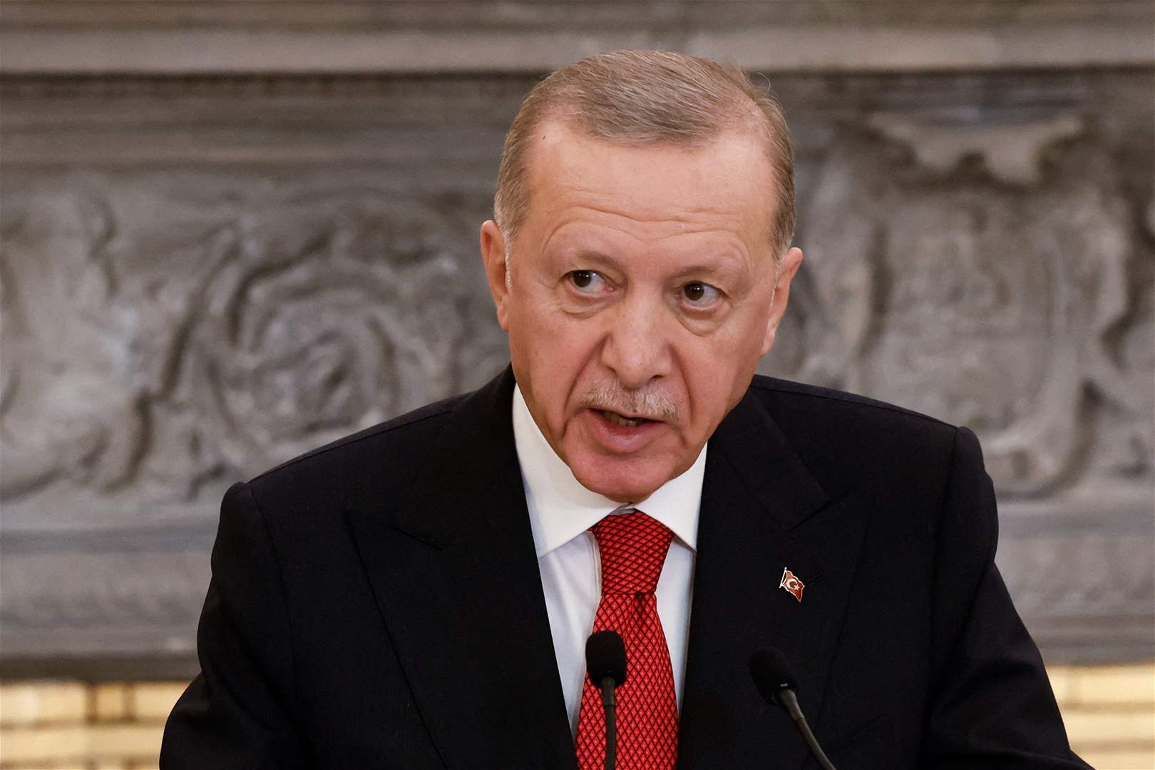 أردوغان يرحب برفع العقوبات عن سوريا 