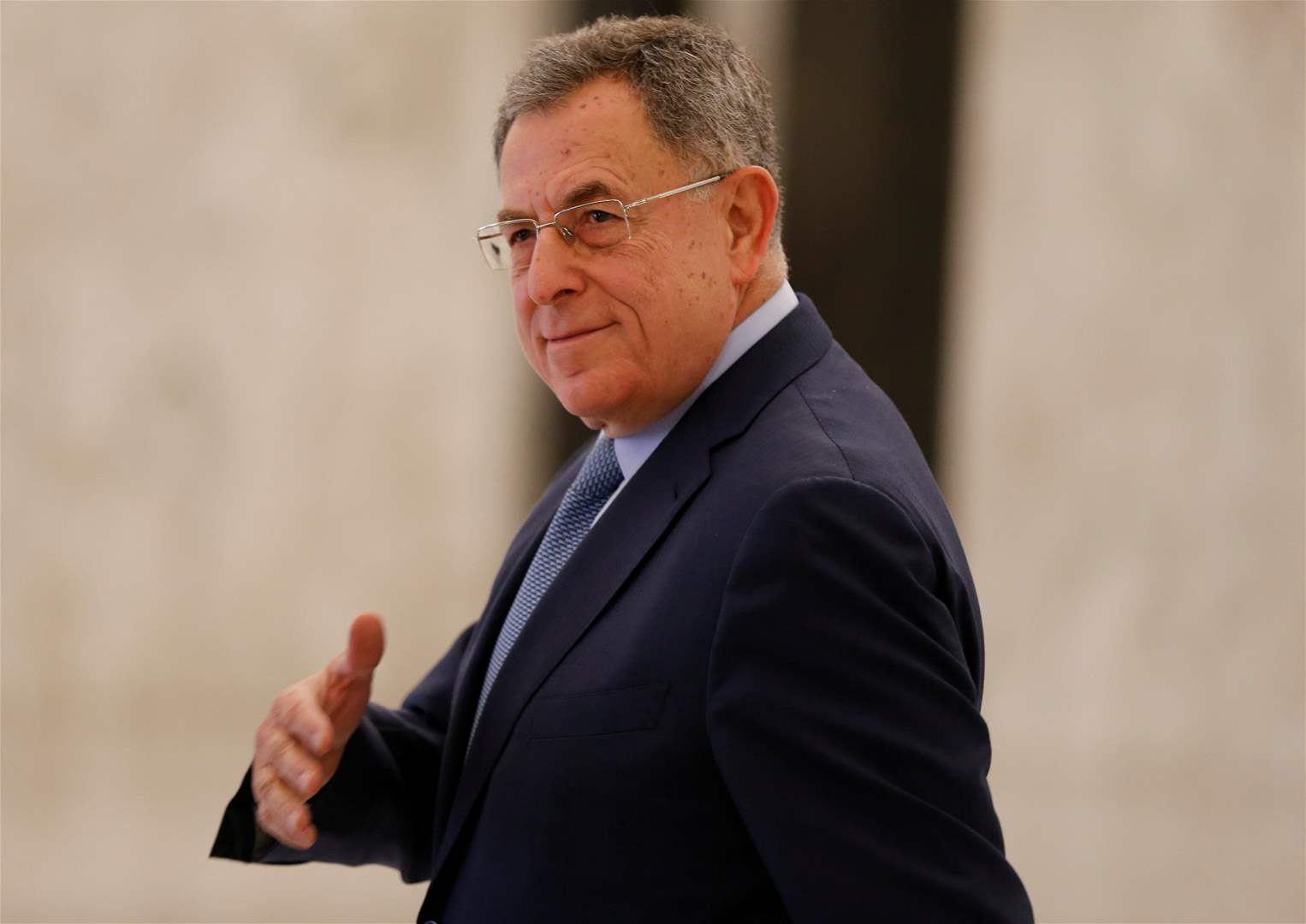 السنيورة يدافع عن لبنان مستغرباً كلام المبعوثة الأميركية 