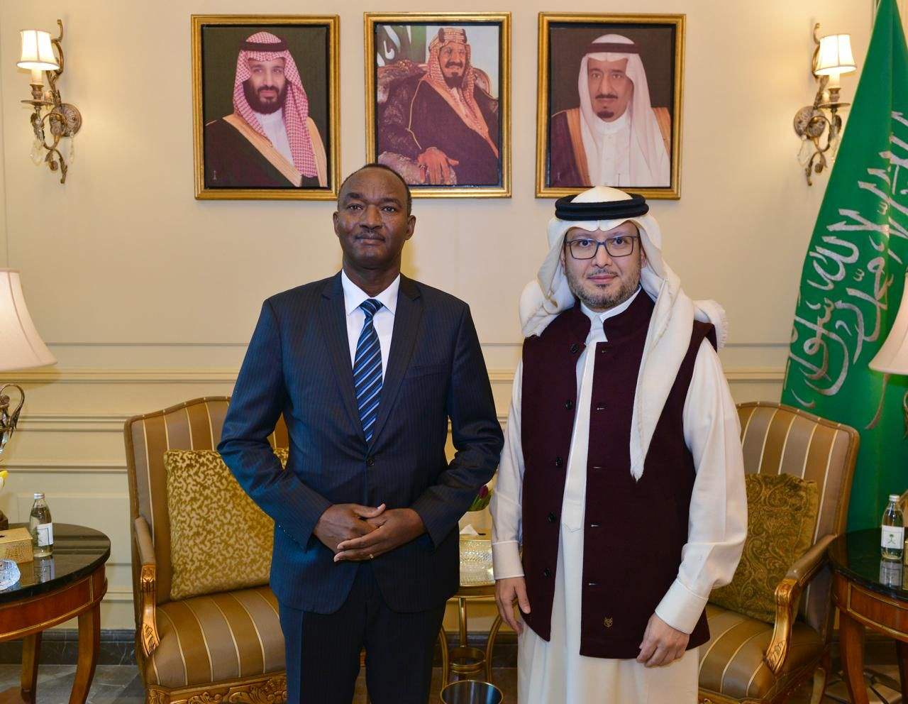 سفير المملكة في لبنان يستقبل ممثل الأمم المتحدة للتنمية الصناعية  