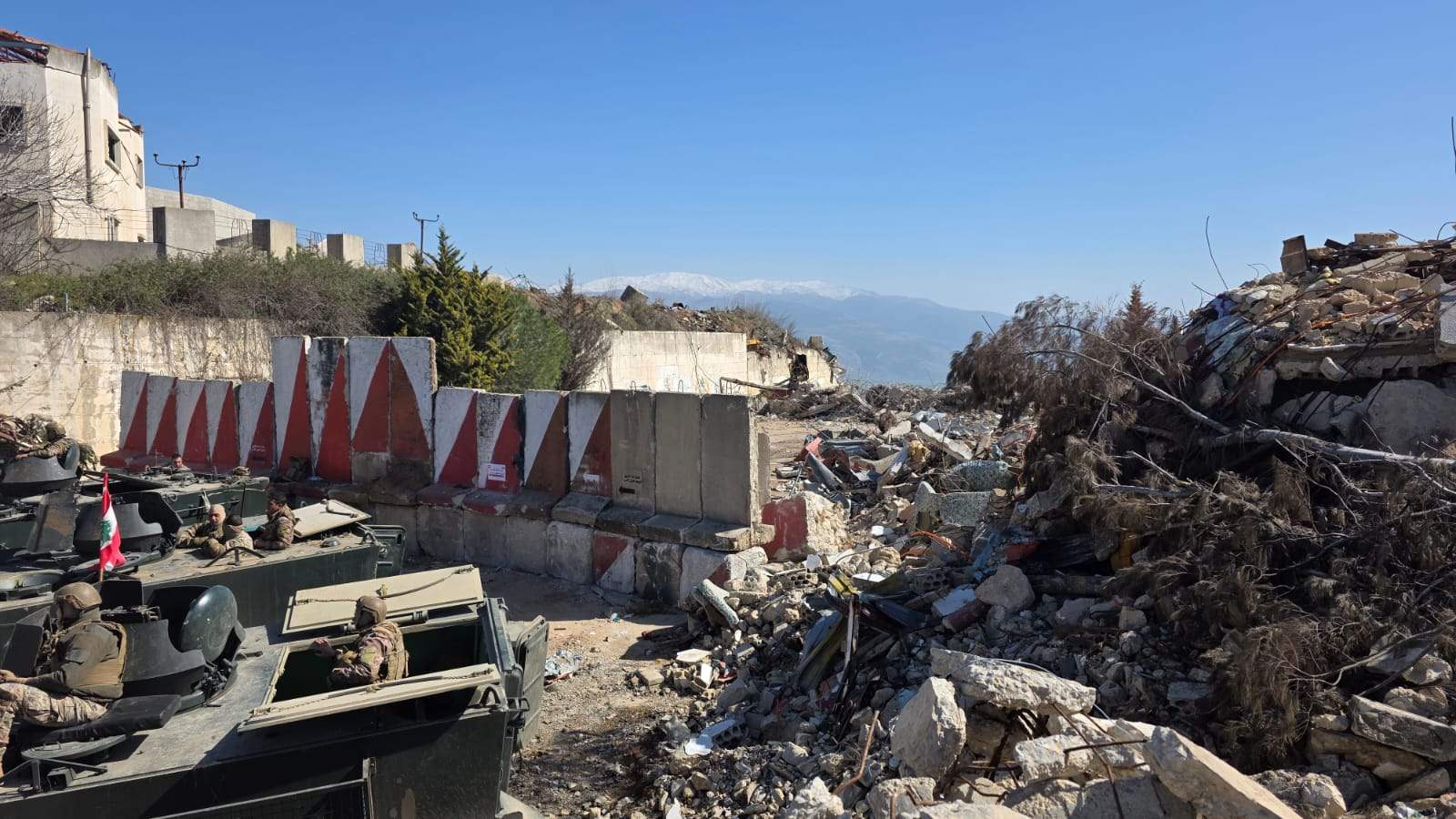  مراسل الجديد: 7 نقاط لم ينسحب منها جيش الاحتلال 