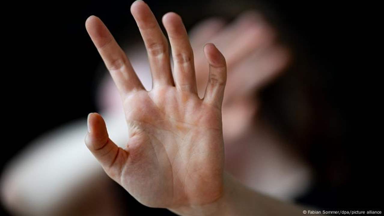 دعوة قضائية ضد رئيس سابق بتهمة ضرب &quot;السيدة الأولى&quot;! 