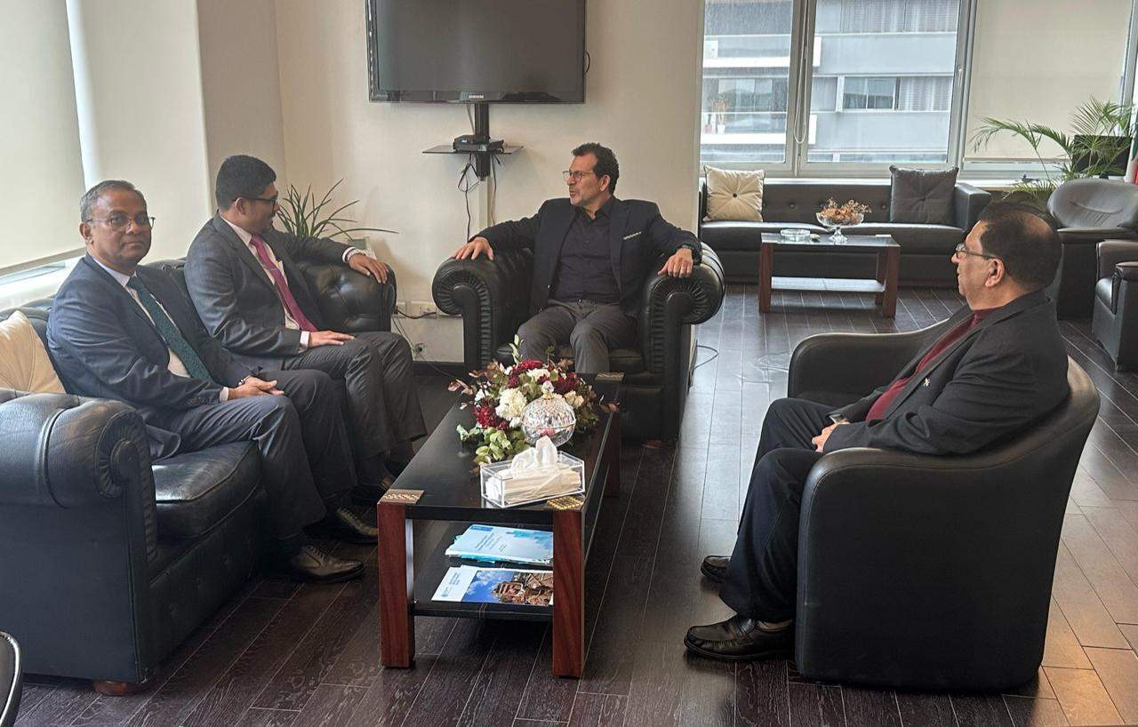 شحادة بحث في ملفات التكنولوجيا مع افيوني وسفير الهند