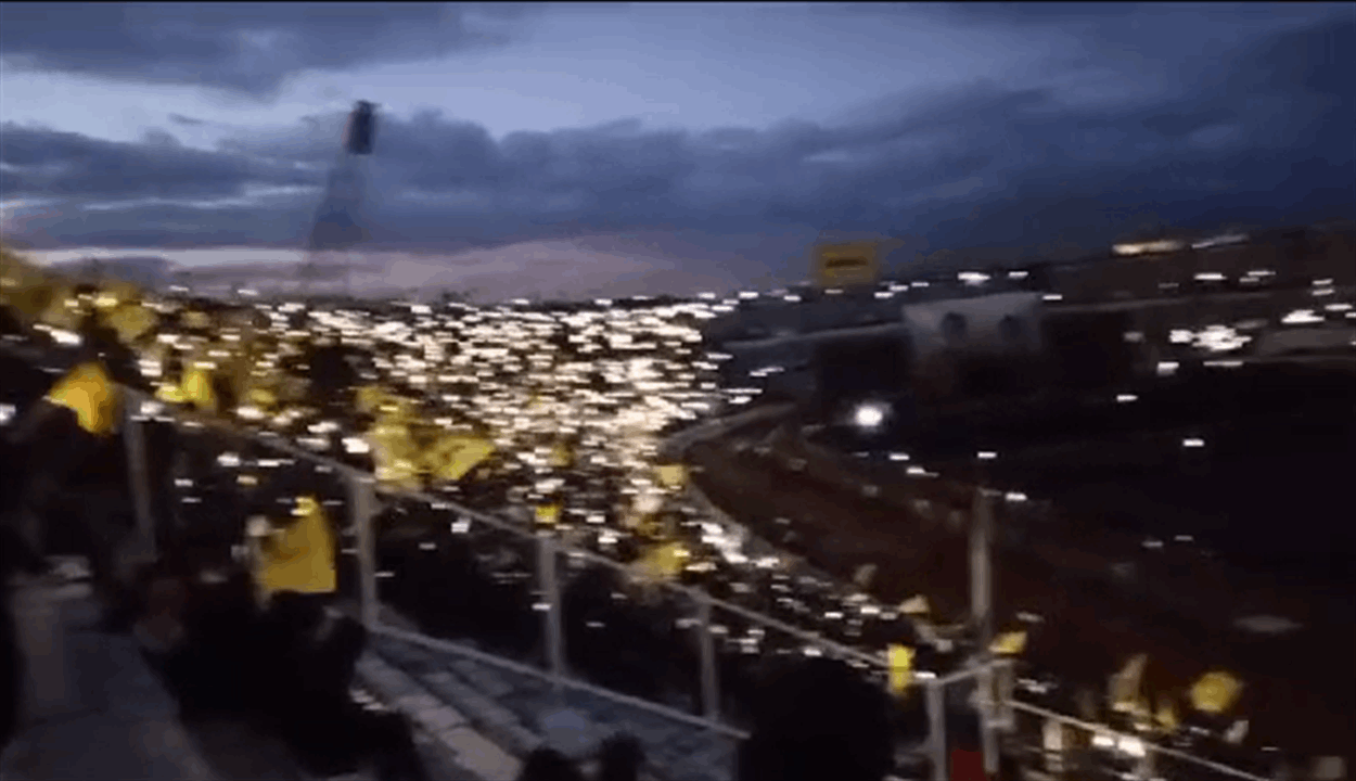 المدينة الرياضية في بيروت فجر اليوم مع توافد المشاركين في مراسم التشييع (فيديو)