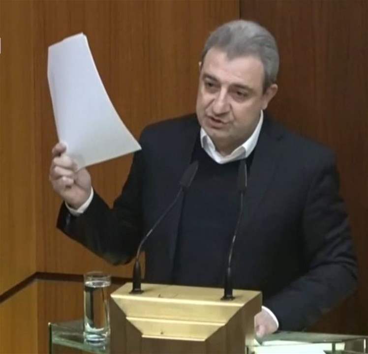 جدال حول الفدرالية.. أبو فاعور يطمئن: "ما تحمل هم رفيق بلال" (فيديو) 